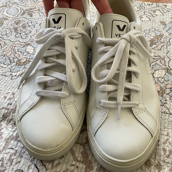 Veja White Sneakers - Picture 2 of 7